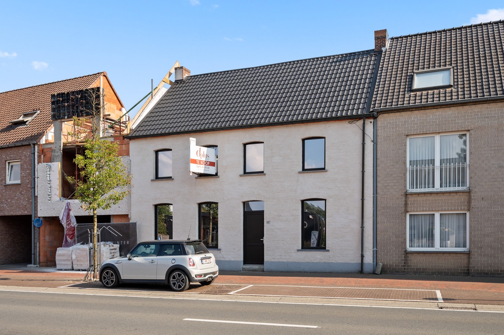 Volledig gerenoveerde rijwoning met 3 slpkm in het centrum van Herselt - foto 4