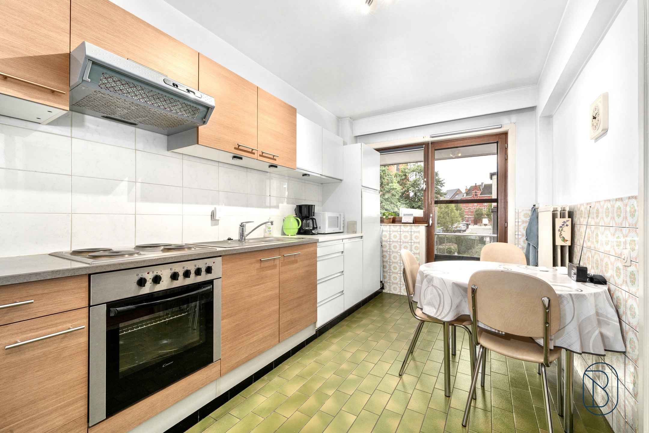 Perfecte investering: leuk appartement met terras + garagebox - foto 4