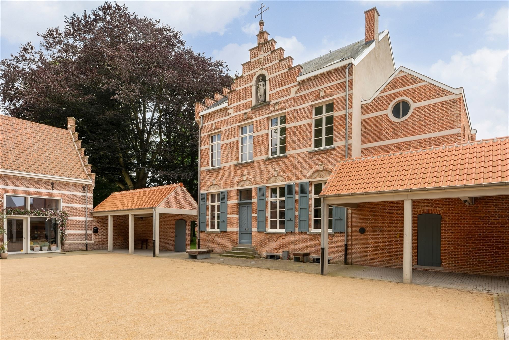 Historisch gebouw met vele mogelijkheden - foto 4