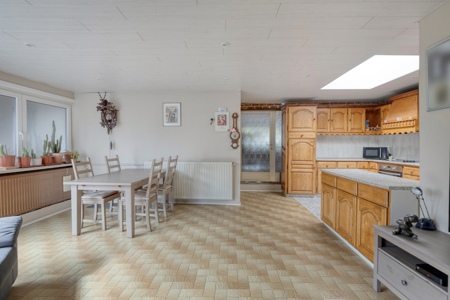Unieke eigendom met solide woning en loods van 550m2 - foto 5