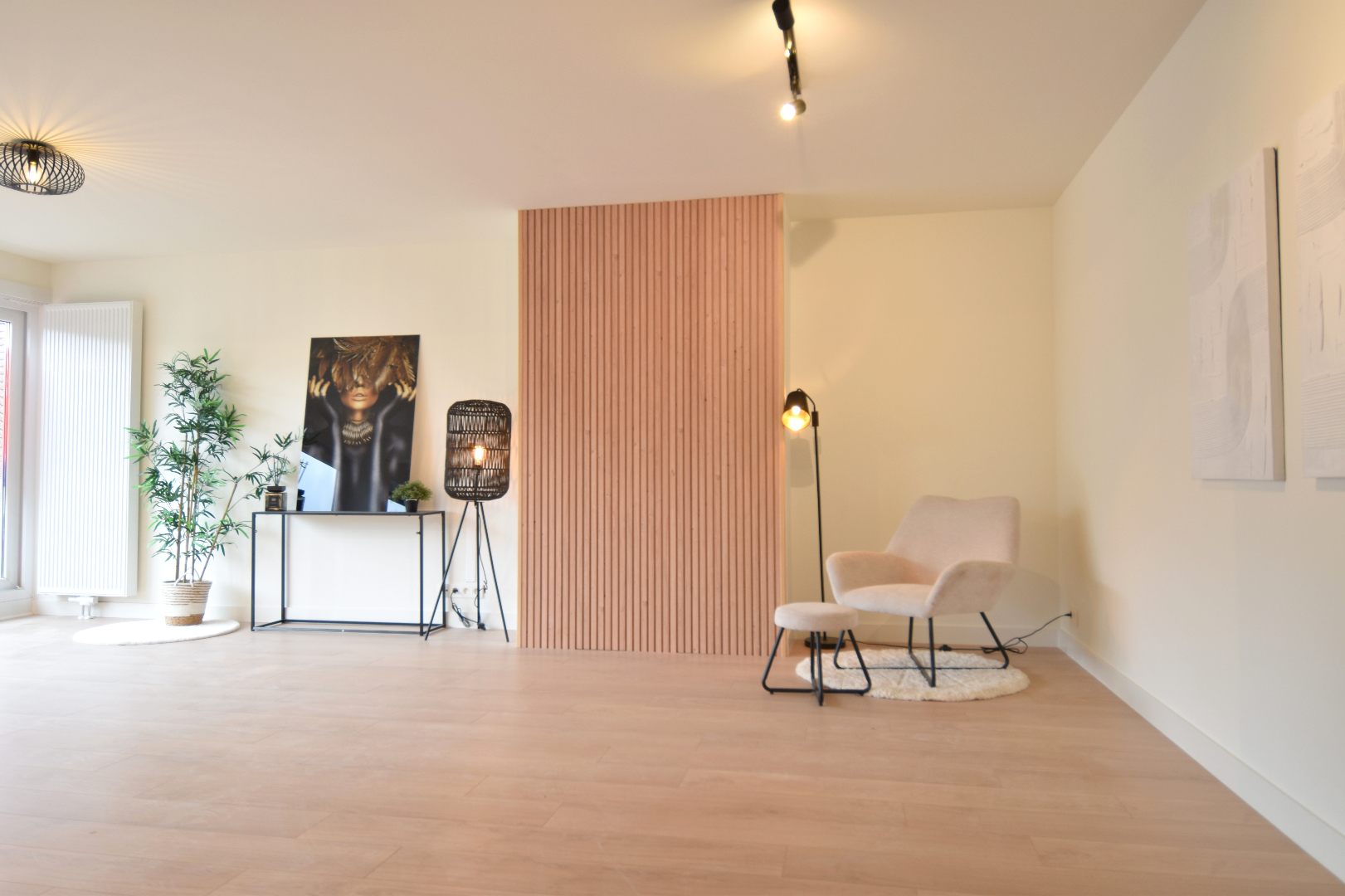Centraal gelegen vernieuwd appartement met 2 slaapkamers te Gullegem - foto 5