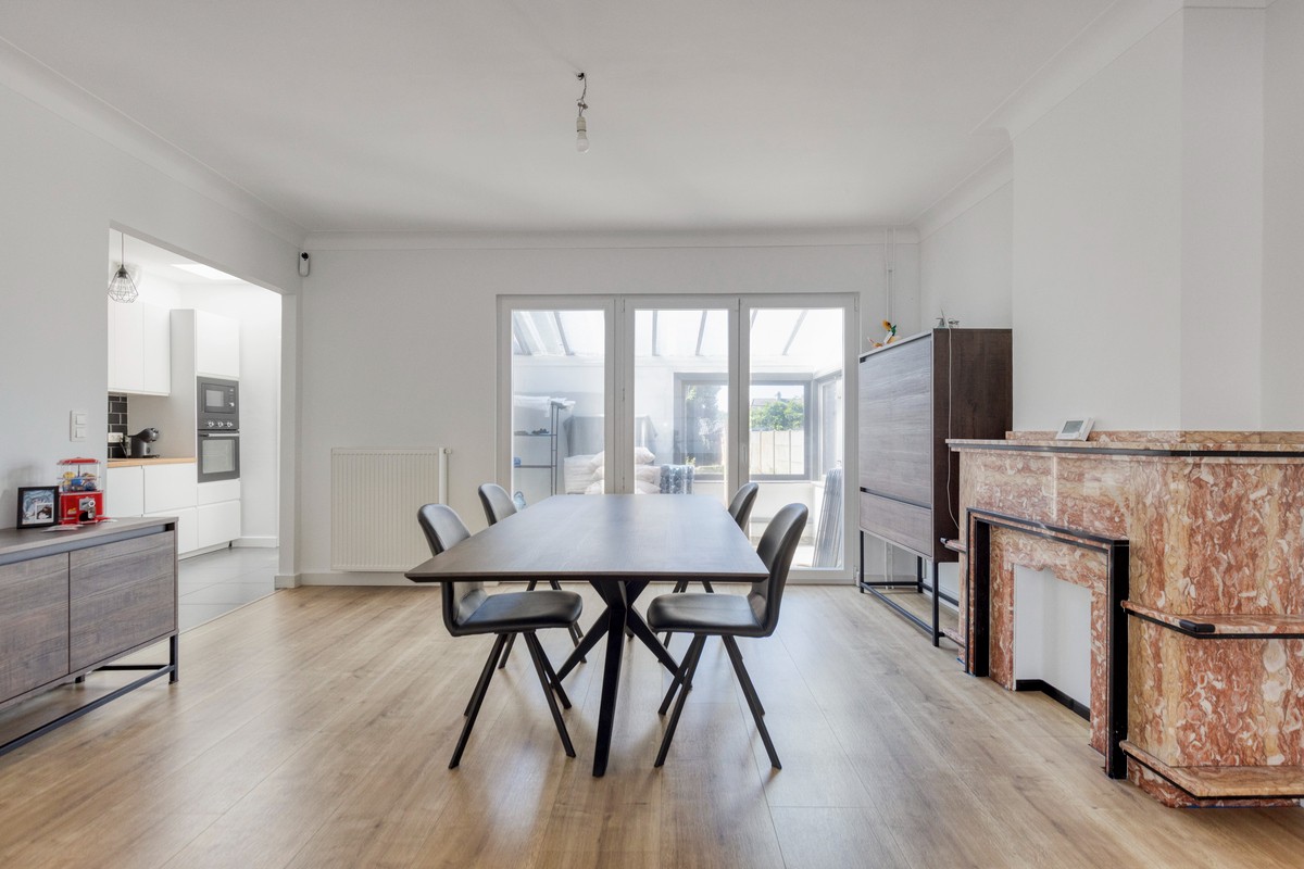 Instapklare starterswoning met 3 slks, tuin en garage op toplocatie! - foto 5
