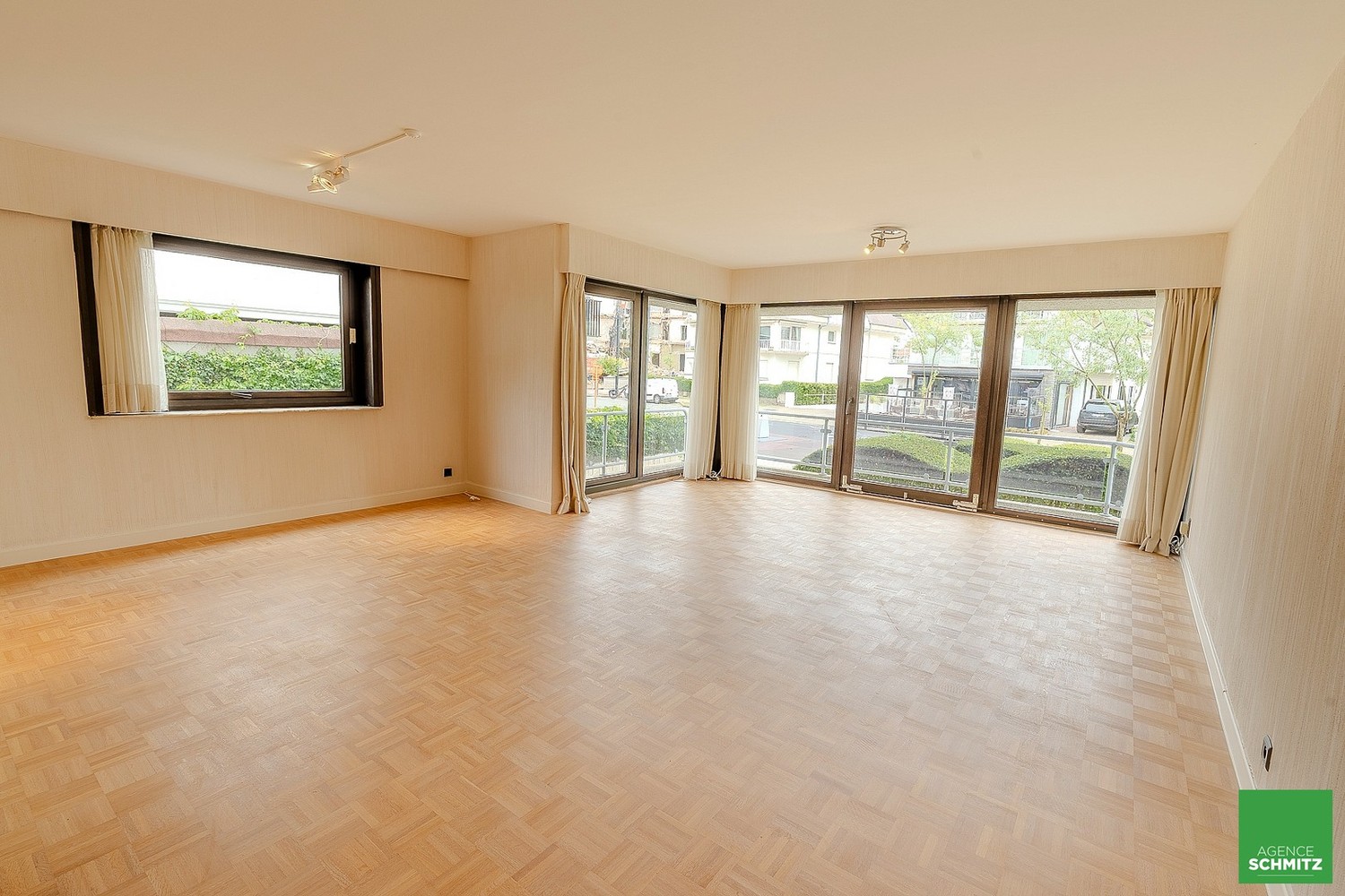 Apartment for rent in Knokke-Heist with 2 bedrooms - photo 4