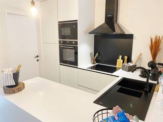 Deze prachtige nieuwbouwwoning werd ontwikkeld in het hart van het rustige Spiere. De woning heeft een bewoonbare oppervlakte van 167 m² en...