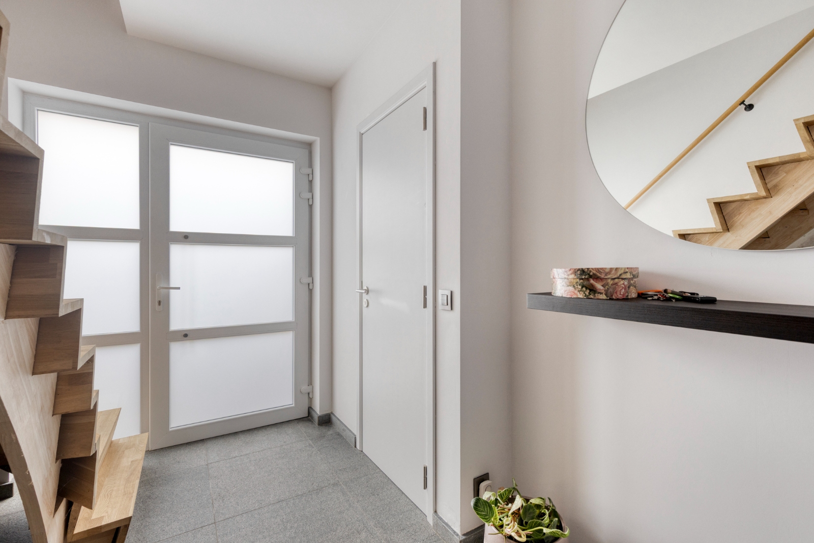 Instapklare halfopen woning met 3 slaapkamers en tal van troeven - foto 4