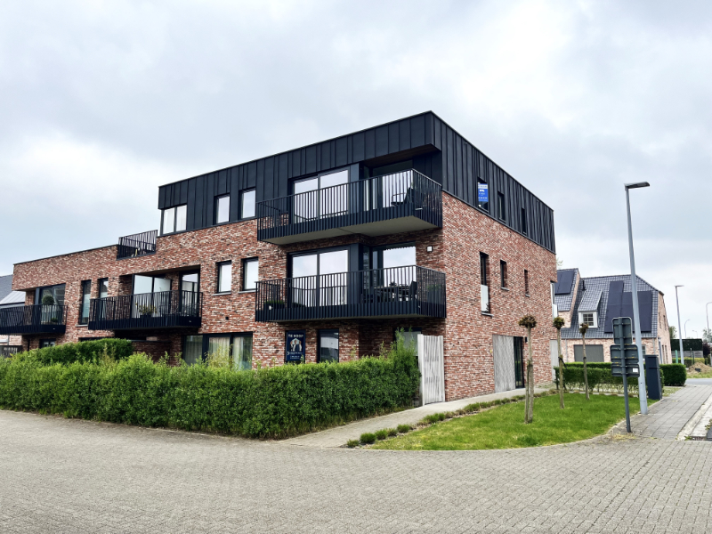 Ruim en lichtrijk appartement met garage op rustige, centrale ligging - foto 2