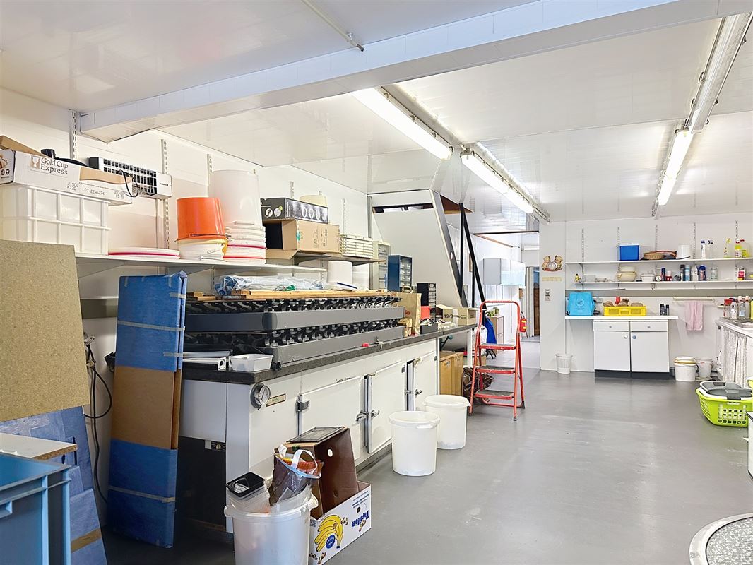 Handelspand met zeer ruime woonst - foto 3