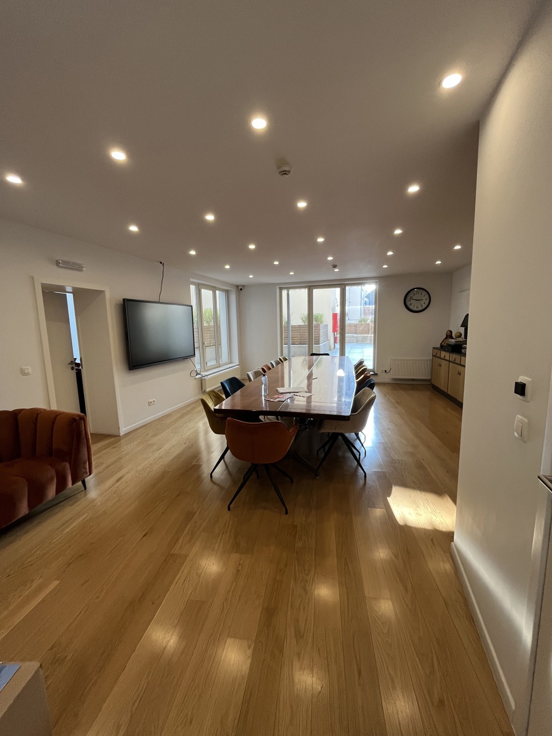 Te Huur - Gemeubileerd Kantoor Rue de l'Écuyer 47 - foto 4