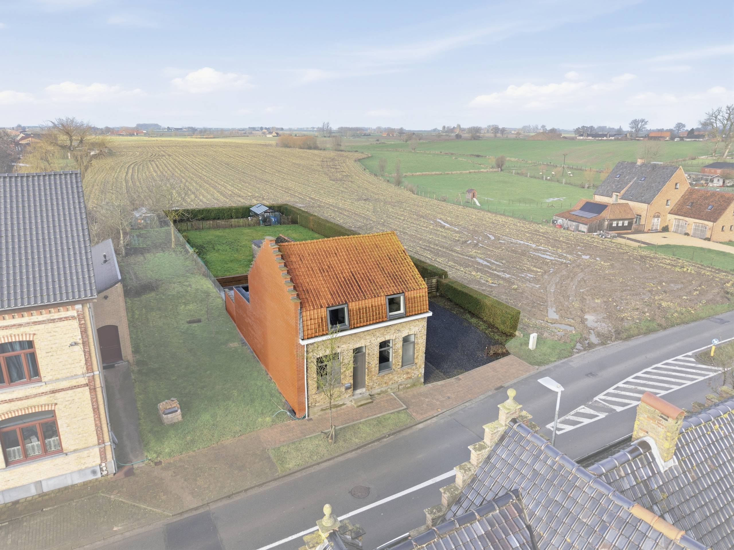 Landelijk gelegen woning met grote tuin - foto 4