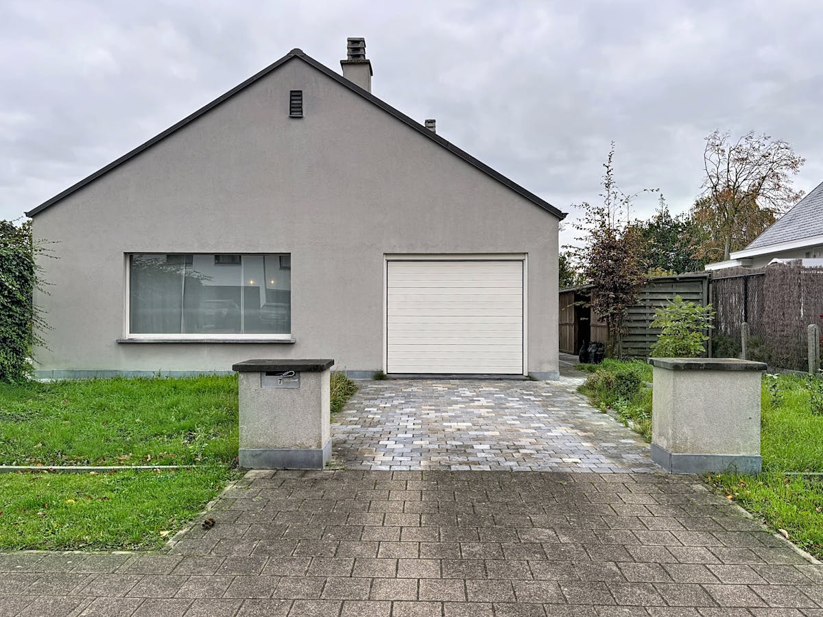 Instapklare woning met 2 slaapkamers te Roeselare. - foto 1