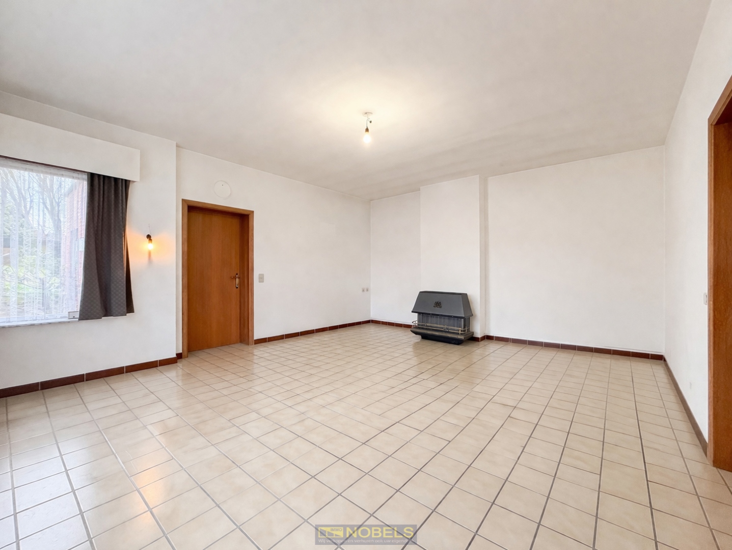 Te koop, Volledig te renoveren halfopen bebouwing op centrale ligging te Oudenaarde! - foto 5