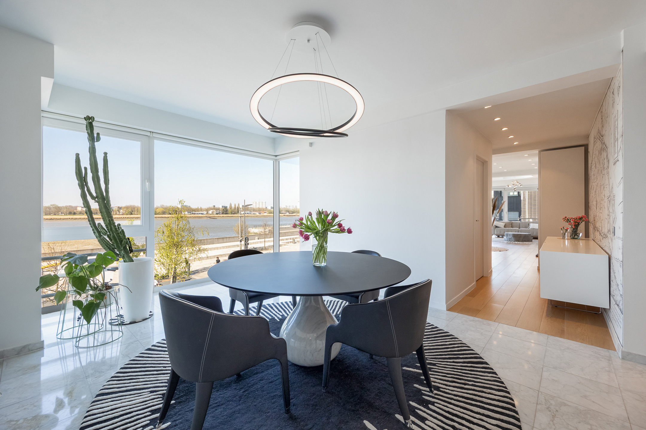 ANTWERPEN-KAAIEN - Frontaal zicht op de Schelde - foto 5