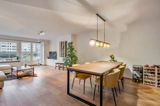 LiggingDit prachtige appartement is gelegen in een bruisende buurt van de stad Gent. Zowel met de fiets als te voet ben je meteen in het centrum van...