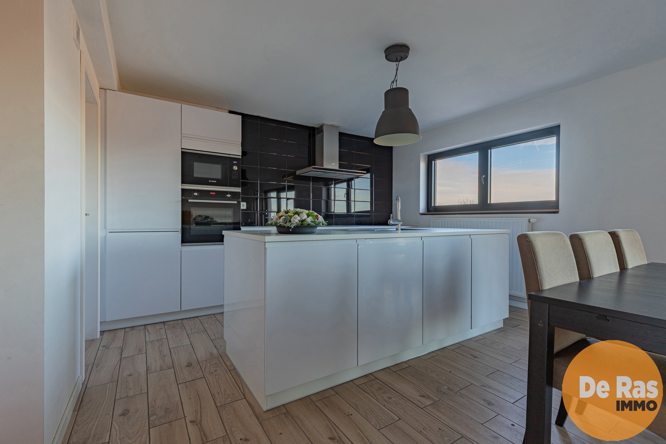 NIEUWERKERKEN - Lichtrijk appartement op 2de verdieping - foto 3