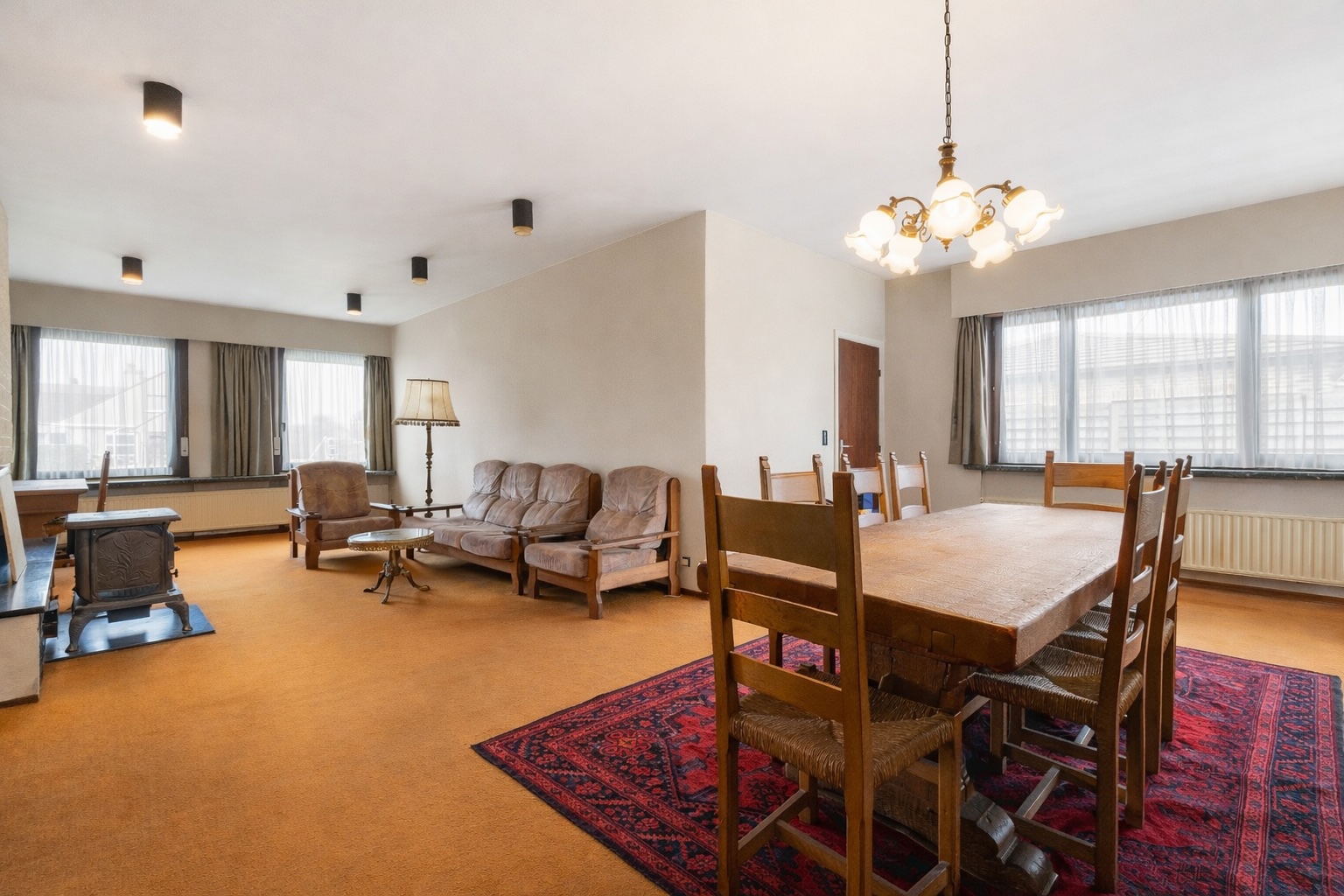 HOB te Eeklo (1.214 m²) met 4 slpks, garage en tuin! - foto 3