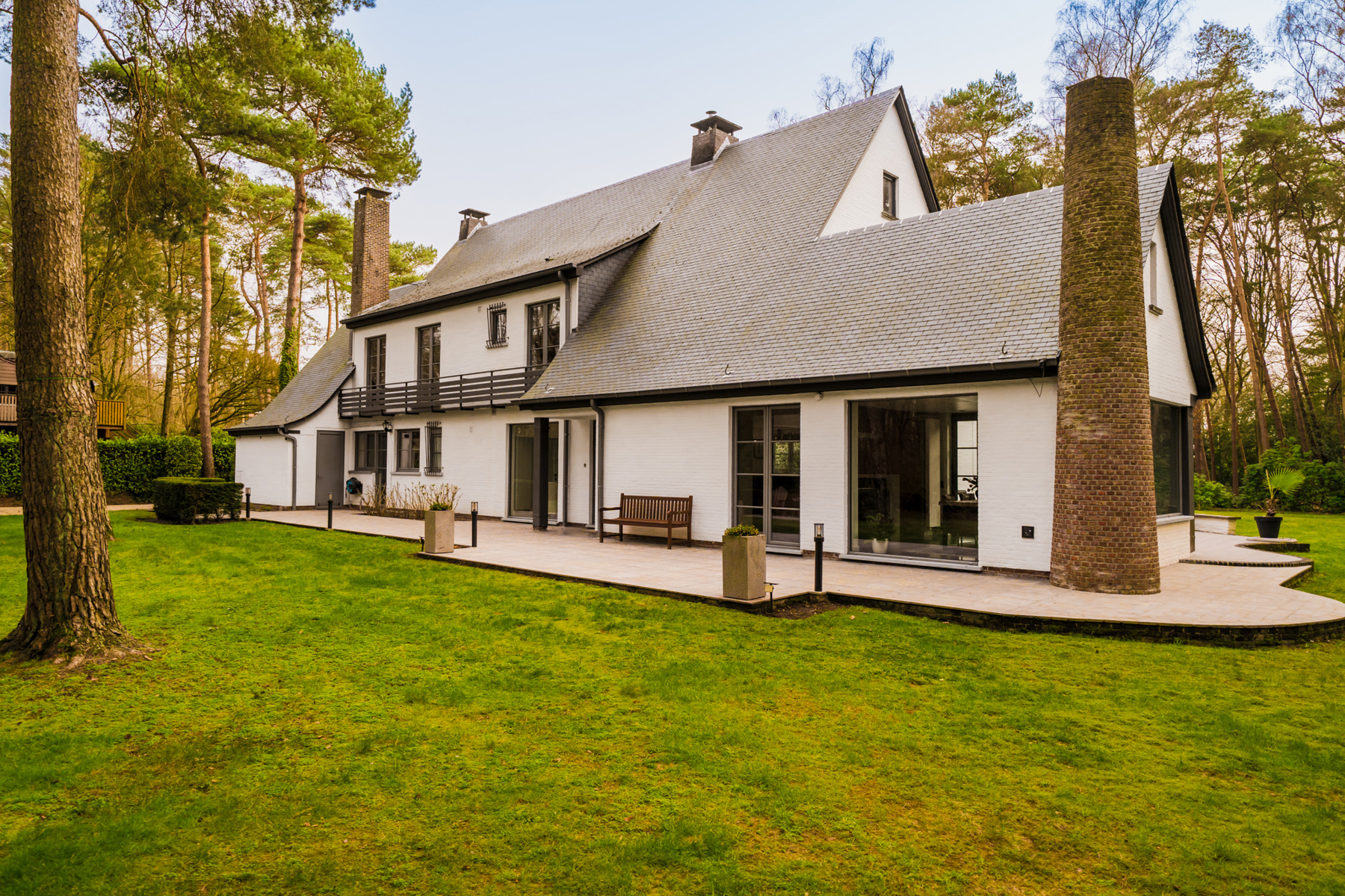 Prachtige instapklare villa grenzend aan natuurdomein. - foto 2