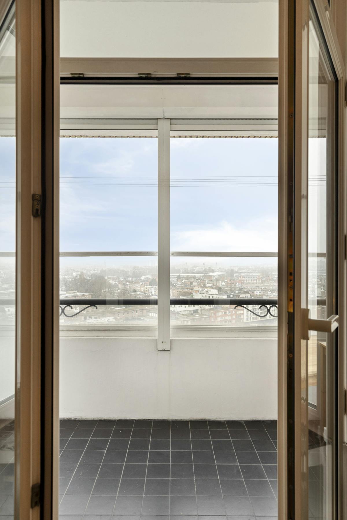 Gerenoveerd appartement met terras te koop in Antwerpen - foto 5