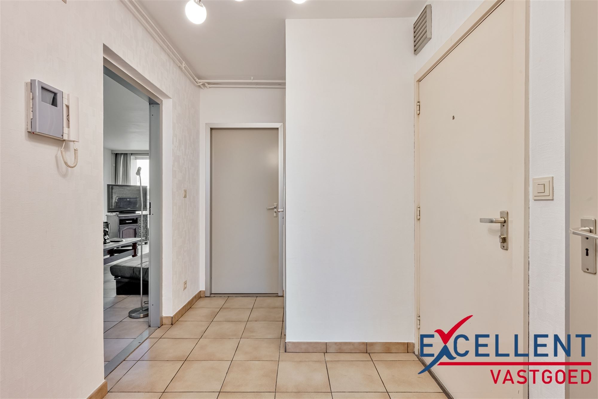 Centraal gelegen appartement met 2 slaapkamers in Deinze te koop - foto 4