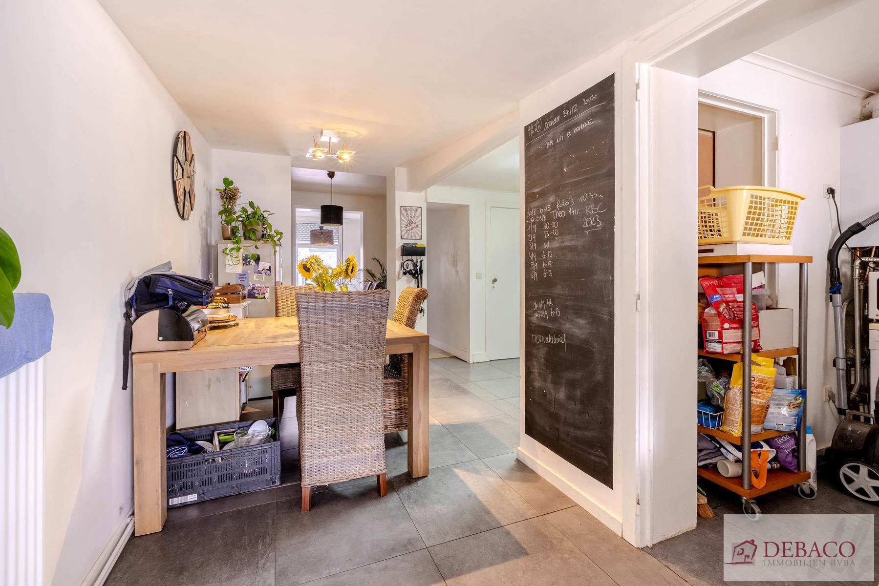 Gerenoveerde en charmante woning met tuin in Wilrijk!  - foto 3