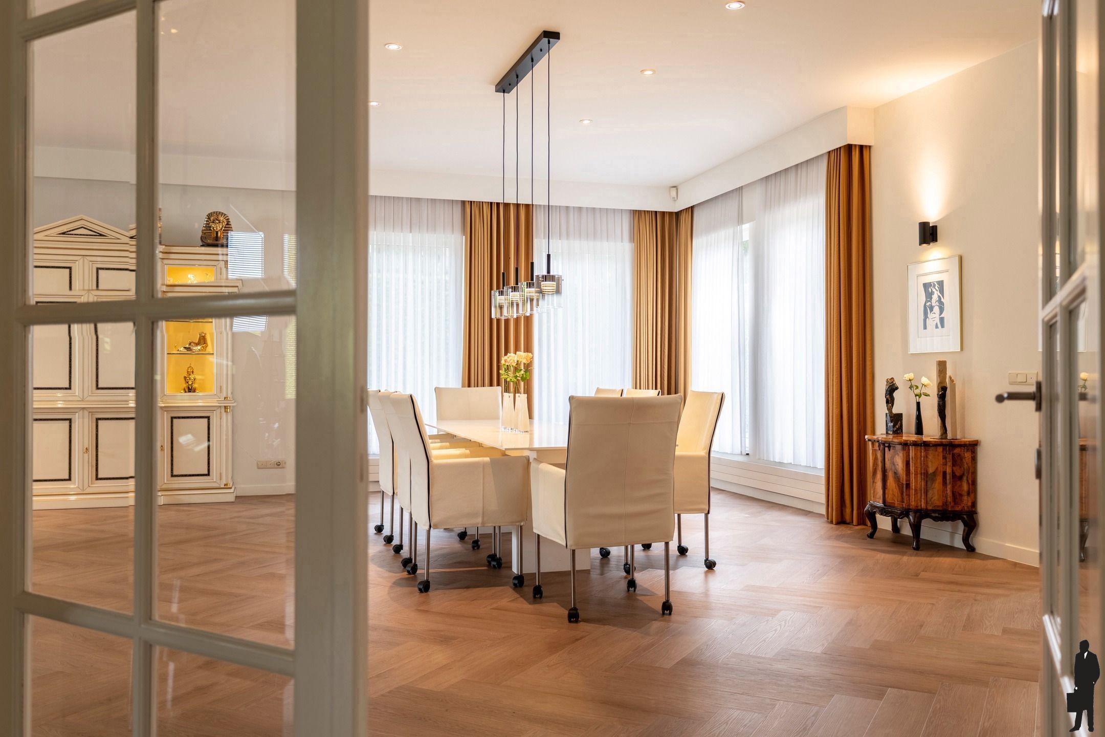 Riante villa (maar liefst 454m² woonopp.) vlakbij Nederland - foto 5