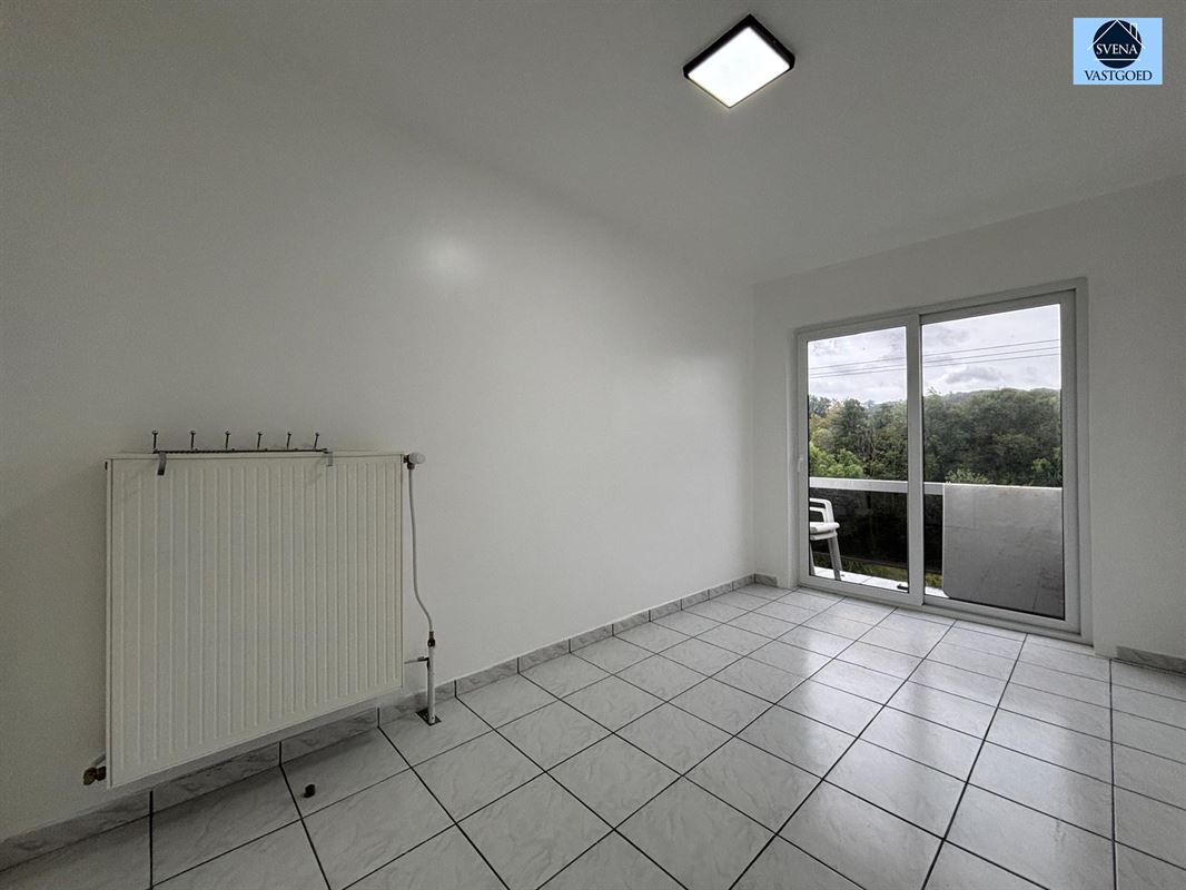 APPARTEMENT MET 2 KAMERS EN GARAGE - foto 5