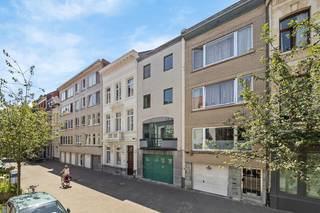 Voor meer info of een bezoek: 03/225 00 68 of info@wellimmo.netBekijk reeds de videotour, de grondplannen, het gunstige EPC-attest, het asbestveilige...