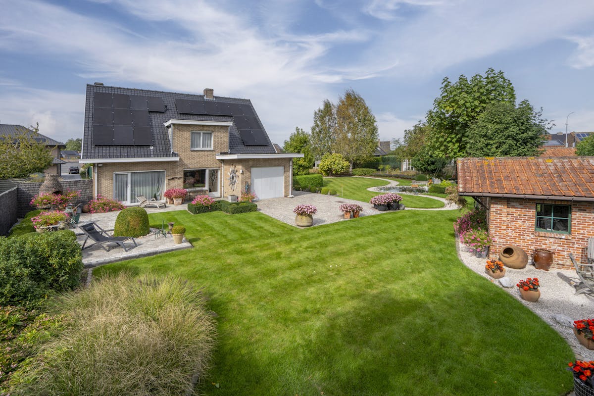 Spacieuse villa de 4 chambres à vendre à Wevelgem - photo 3