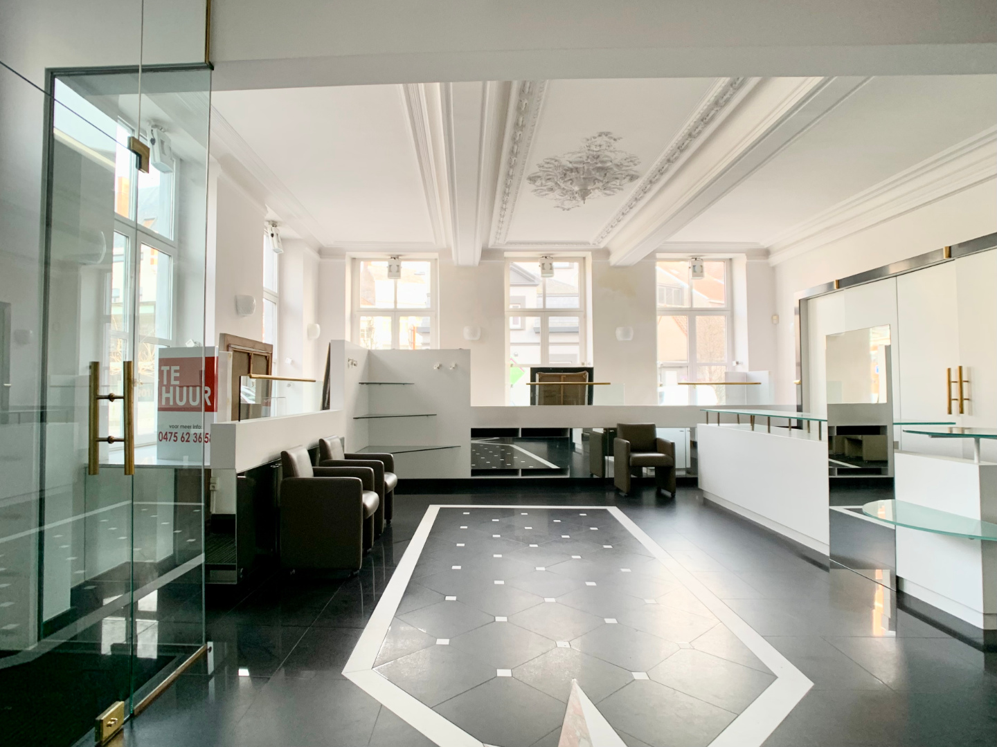 Te huur, multifuctioneel handelspand gelegen in het stadscentrum van Oudenaarde - foto 4