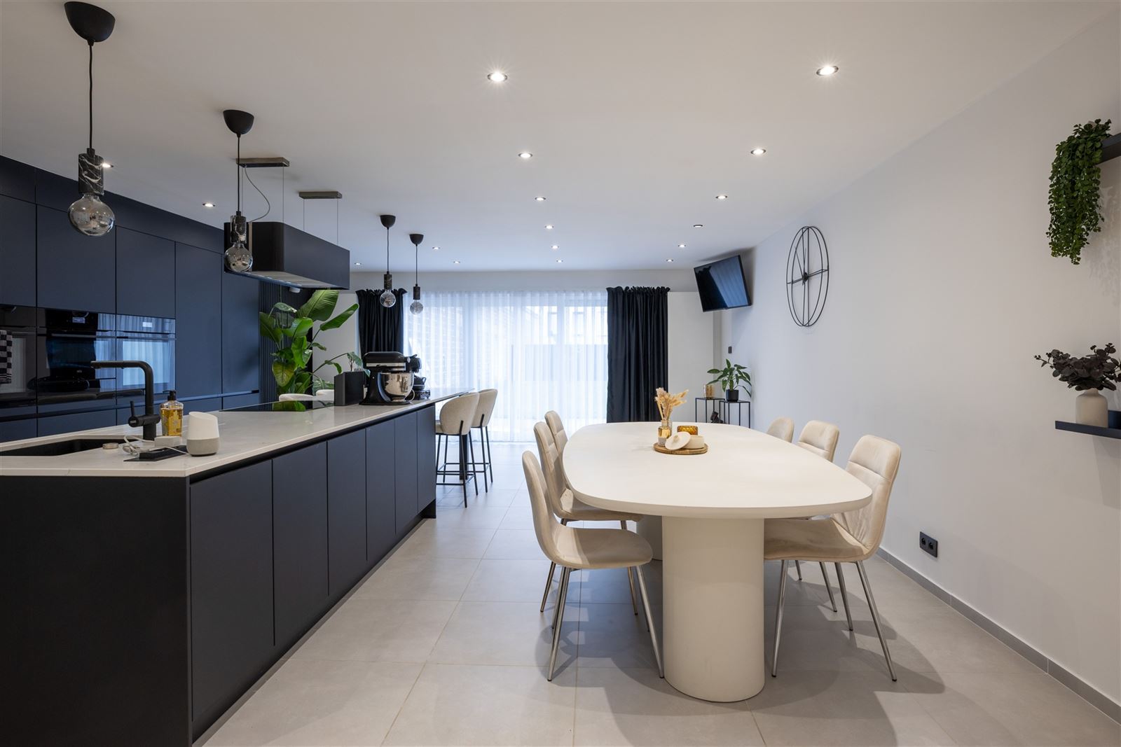 Gerenoveerde woning met 4 slaapkamers en tuin in Gentbrugge - foto 5