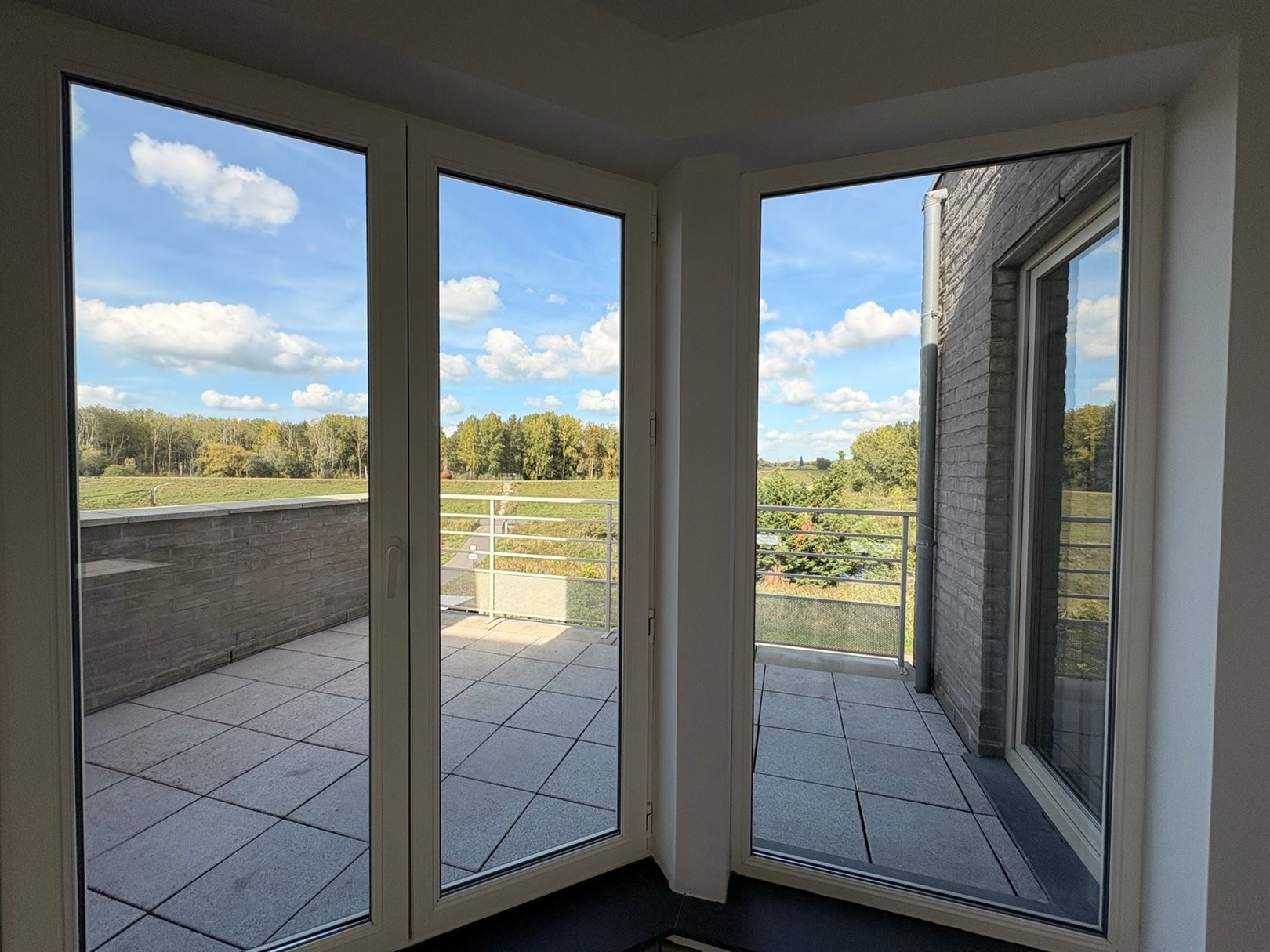 Gezellig instapklaar appartement met zonneterras met prachtig zich op "het Broek" - foto 5