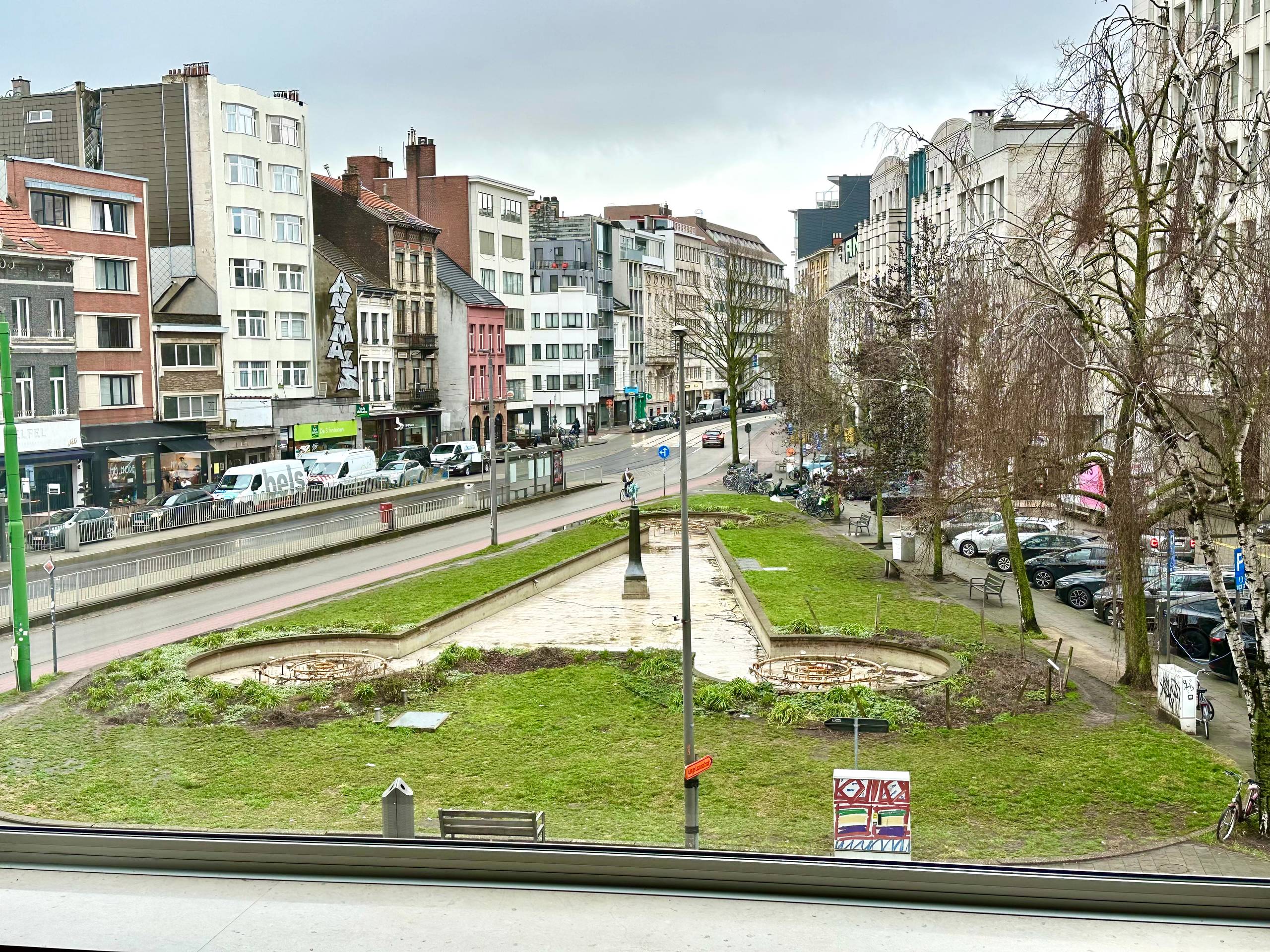 Aantrekkelijk appartement op topligging met zicht op fontein - foto 1