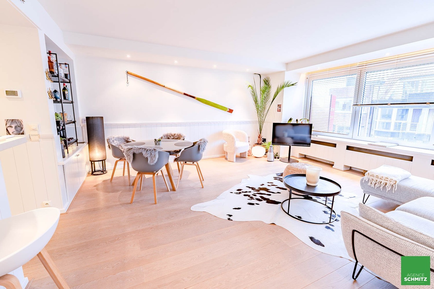 Bel appartement spacieux avec 2 chambres à coucher, situé sur l’Avenue Lippens. - photo 4