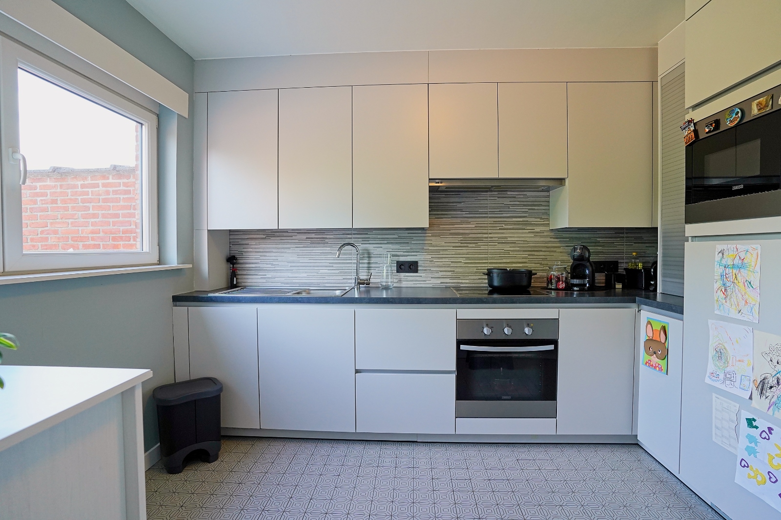 Charmante bell-etage met ruime tuin in rustige doodlopende straat - photo 3