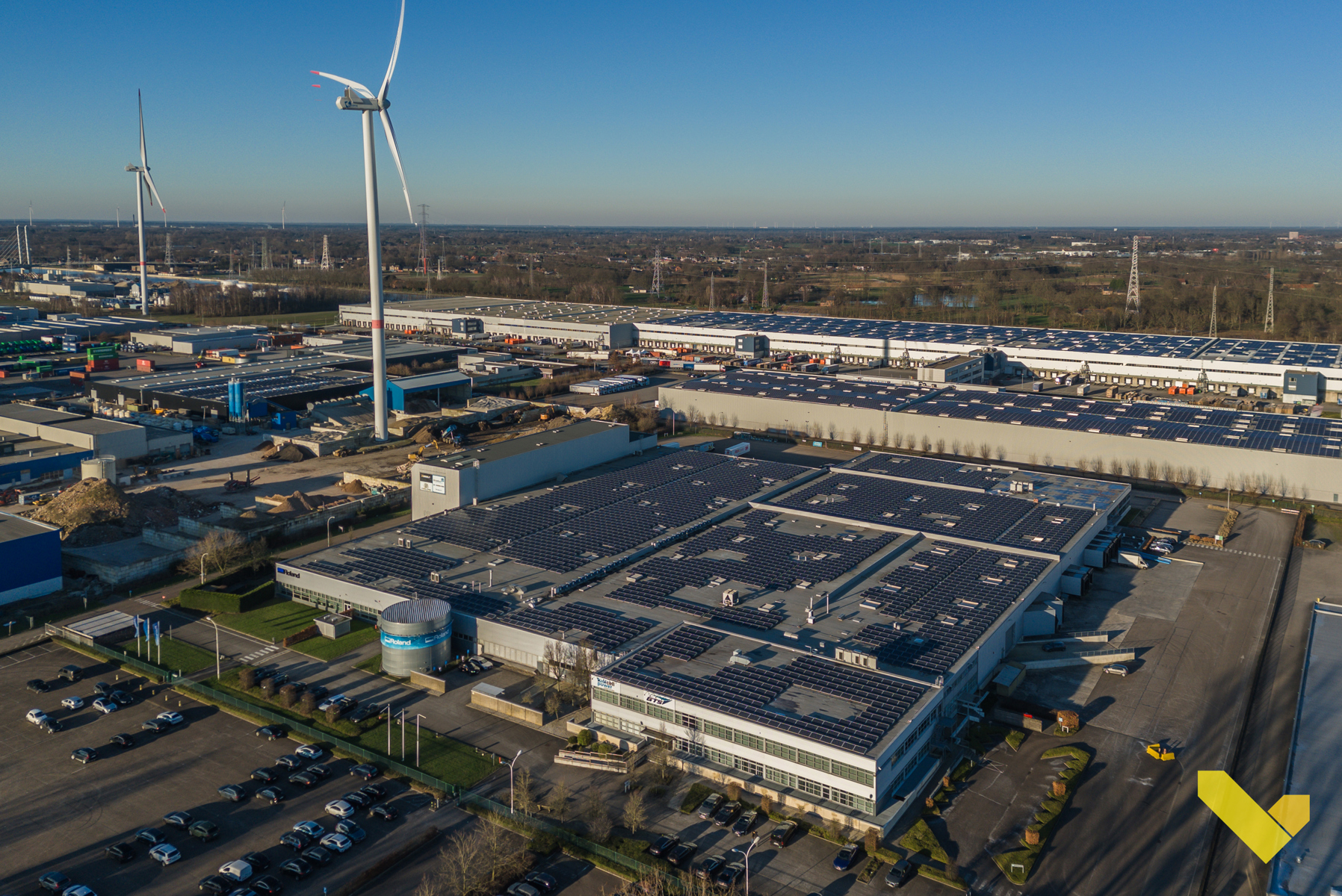 Modern veelzijdig industriegebouw met zeer goede ligging. - foto 1