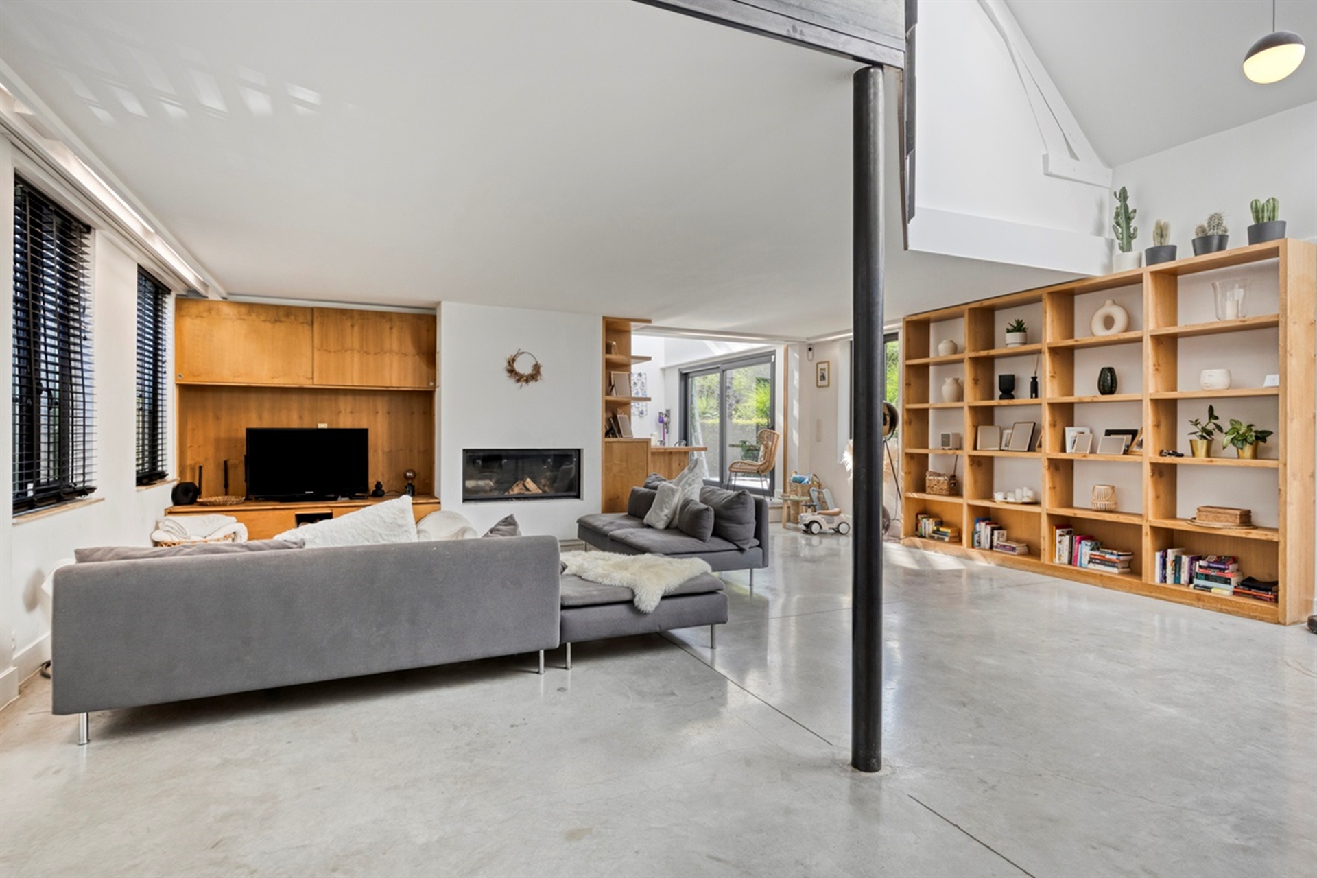 Riante, enorm karaktervolle woning met tuin op TOP-ligging! - foto 4