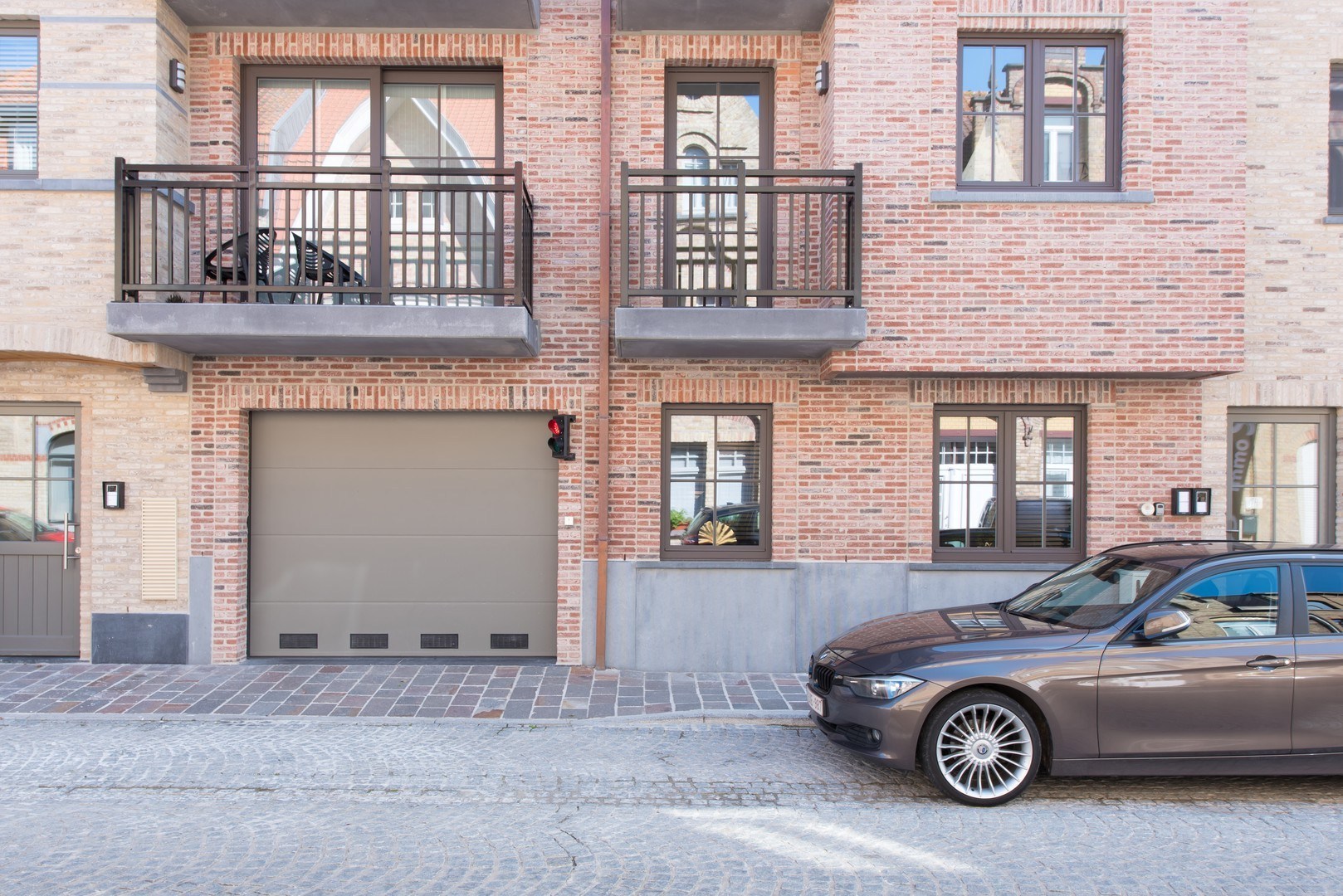 Ondergrondse autostaanplaats te huur in het centrum van Nieuwpoort Stad - foto 1
