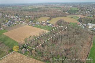 Unieke kans: investeer in je eigen stukje natuur!Ben je op zoek naar een slimme investering én een plek waar rust en natuur centraal staan? Deze...