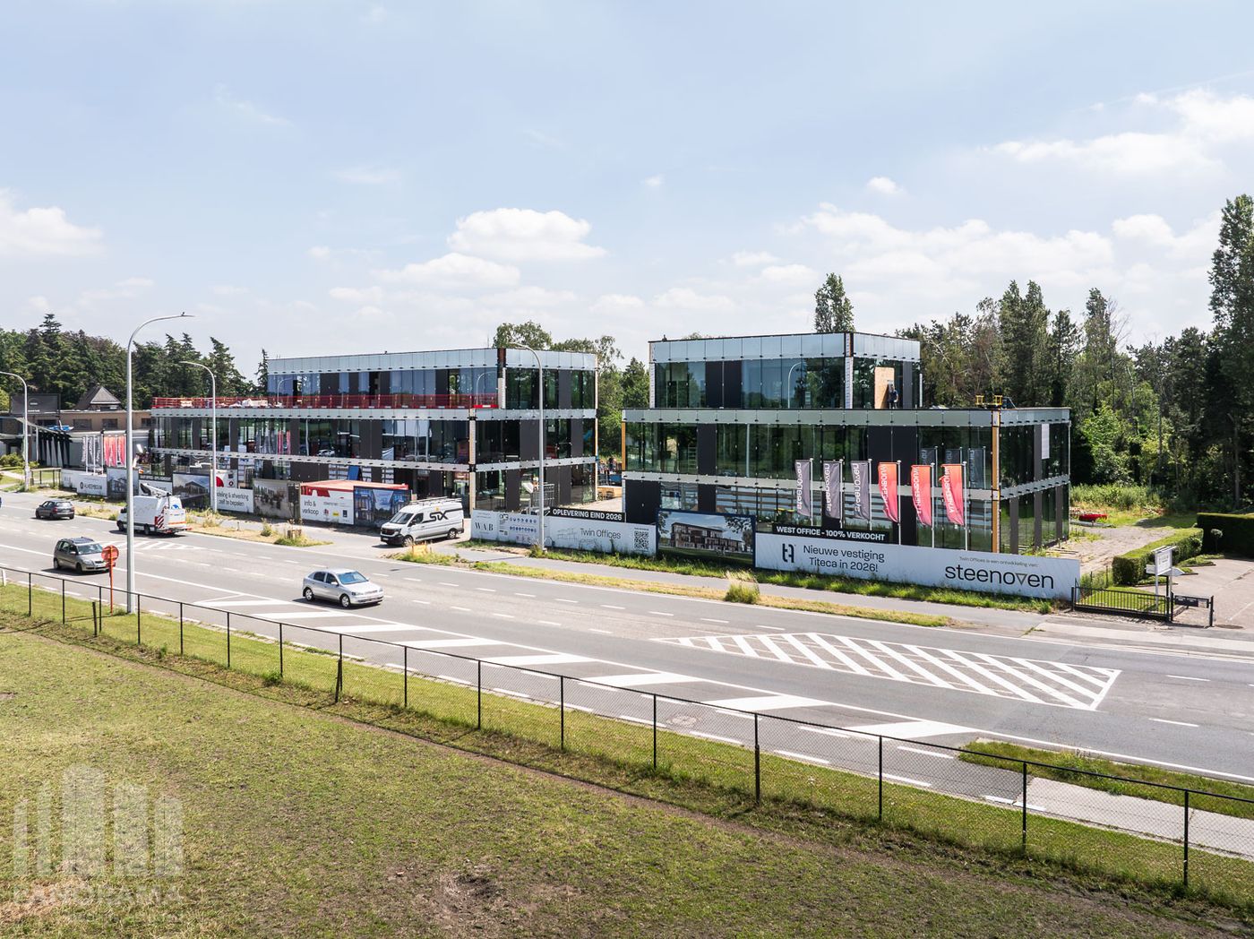 Stijlvolle high-end kantoren TWIN OFFICES met uitstekende visibiliteit - photo 5