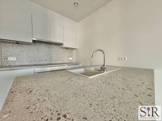 Dit stijlvol nieuwbouw appartement is gelegen op een boogscheut van het centrum van Mechelen in een opkomende wijk aan "Den Ouwen Dok". De ramen...