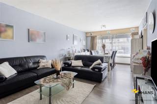 <p><span> </span></p><p><span>Ready to move in ground floor apartment (79 m²) with 2 bedrooms and spacious garden in Deurne.</span></p><p><span> </span></p><p><span>You live at the foot of the Bisschoppenhofpark, making it very quiet here. Thanks to the proximity of the Bisschoppenhoflaan you benefit from an easy connection to the freeway and there is also no shortage of public transport facilities and velo stations in the vicinity.</span></p><p><span> </span></p><p><span>In a quiet cul-de-sac we find this small-scale building consisting of 6 apartments. Monthly costs for the building are about 260 euros p/month  (water, heating, elevator, block policy, trustee). In the apartment the electricity is renewed and compliant and the windows still have single glazing.</span></p><p><span> </span></p><p><span>You live here on the ground floor, so you can enjoy your own cozy, low-maintenance garden with south-east orientation. At the front of the apartment is the living room with adjacent kitchen, good for a total area of about’about 34 m². At the rear are located the 2 bedrooms of about 8 m² and 14 m², from which you have access to the garden. The bathroom (4 m²) is equipped with a bathtub, toilet and sink.</span></p><p><span>Finally, there is a private cellar storage room at your disposal. Are you looking for an ideal starter apartment with garden? Do not miss this opportunity!</span></p><p><span>79 m² ref.: gross floor area. EPC certificate. For more info or a free appraisal visit www.hansimmo.be</span></p><p><span> </span></p>