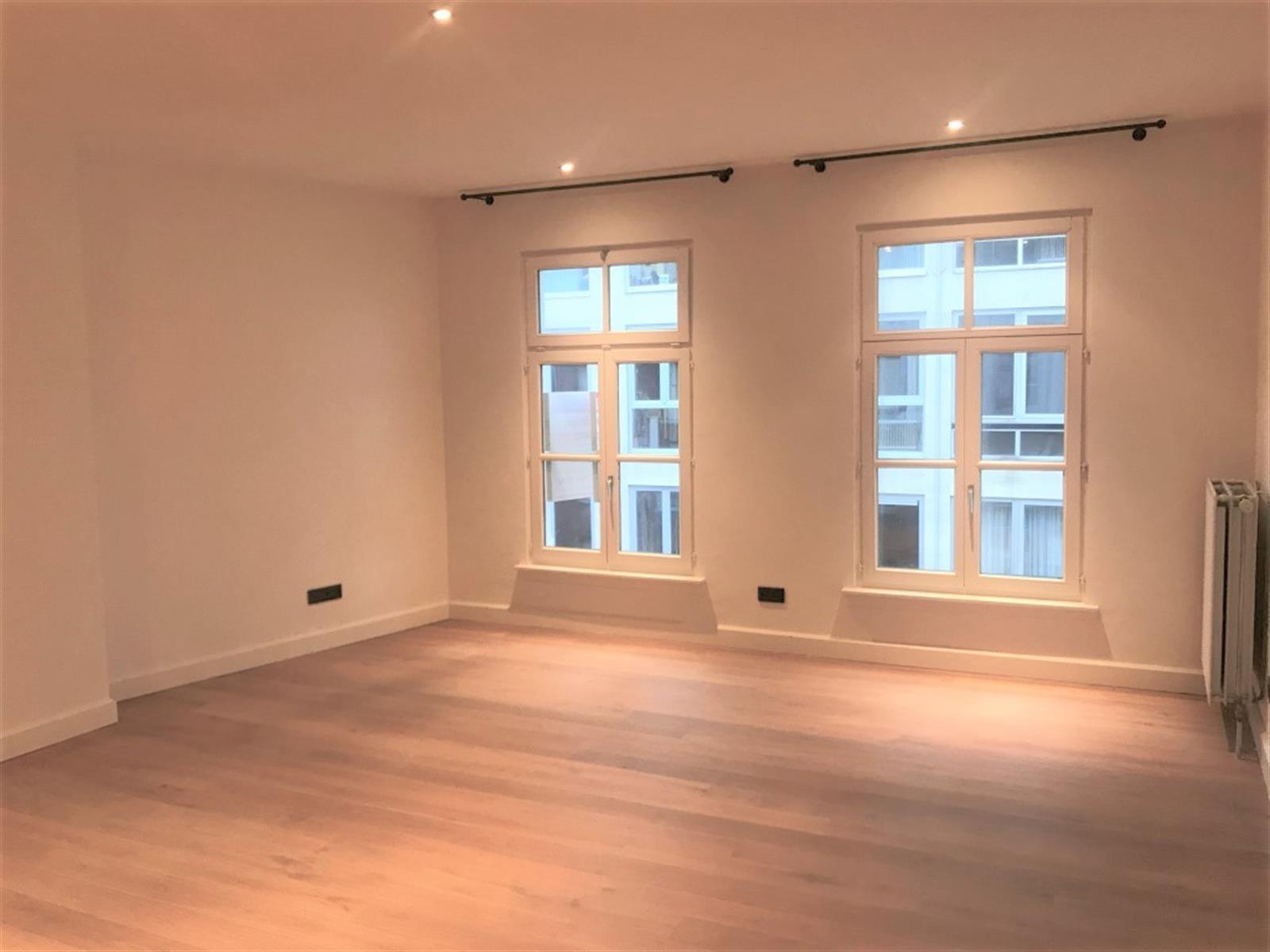 Appartement te huur in Antwerpen met 2 slaapkamers - foto 3