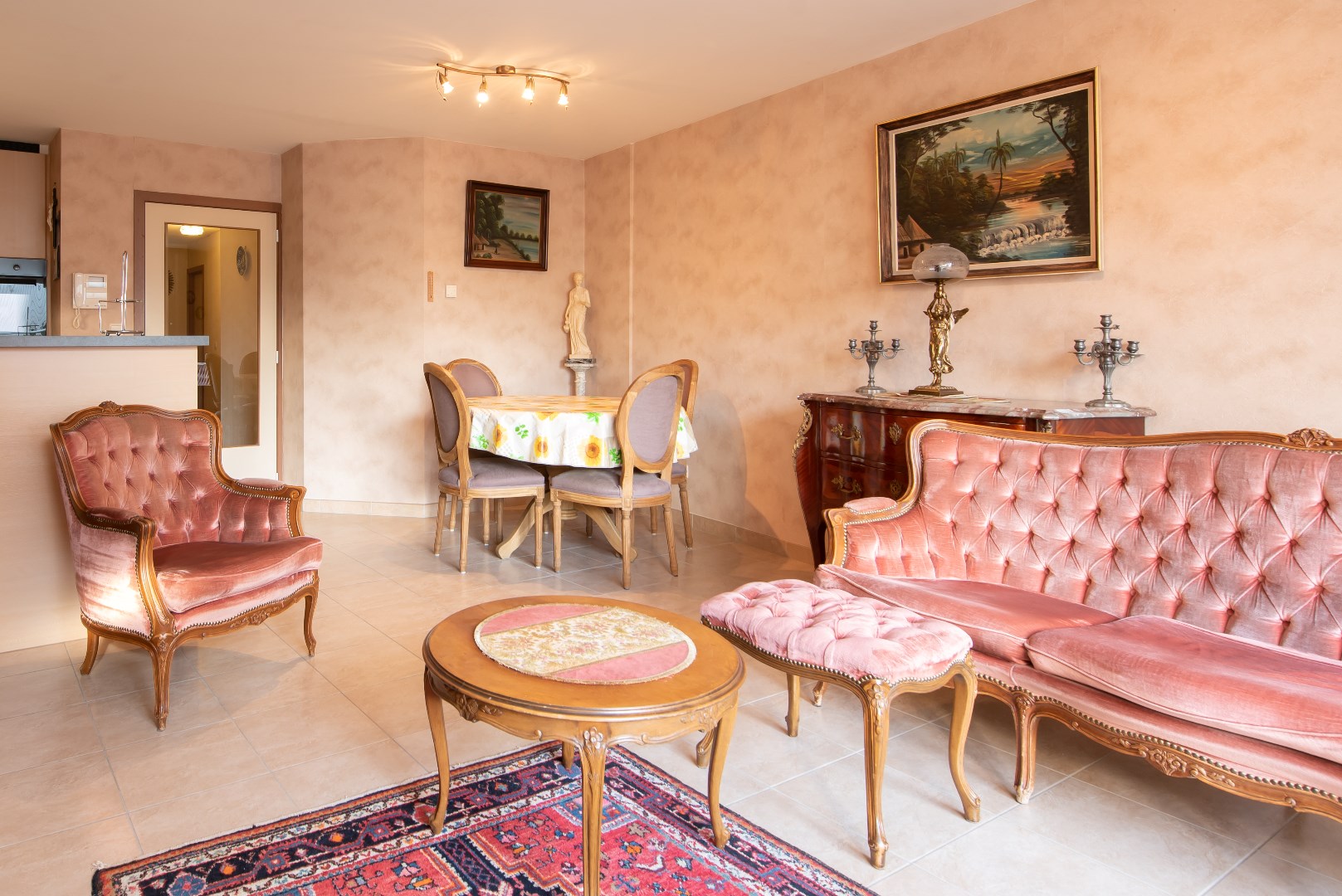 Aangenaam appartement in het centrum van Middelkerke met 2 slaapkamers en ruim zonneterras - foto 4