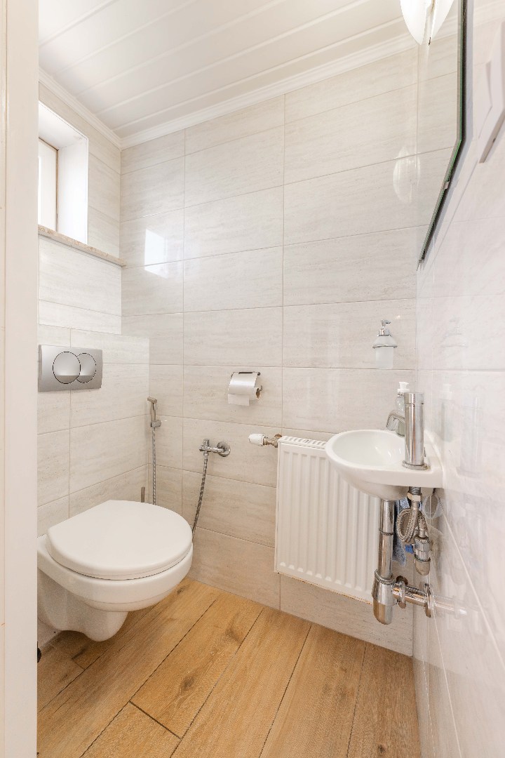 HALF OPEN BEBOUWING OP 267 m² MET GUNSTIGE LIGGING - foto 4