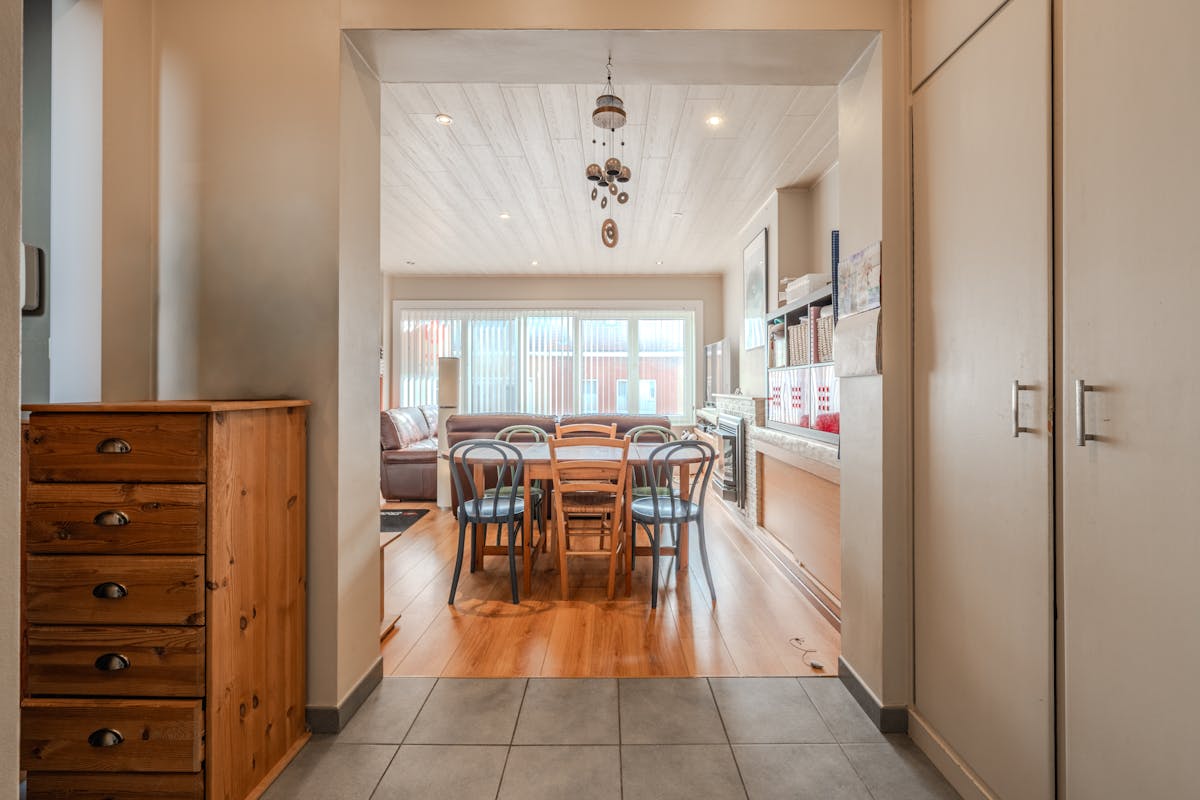 Instapklare woning met 3-slaapkamers, garage en terras - foto 5