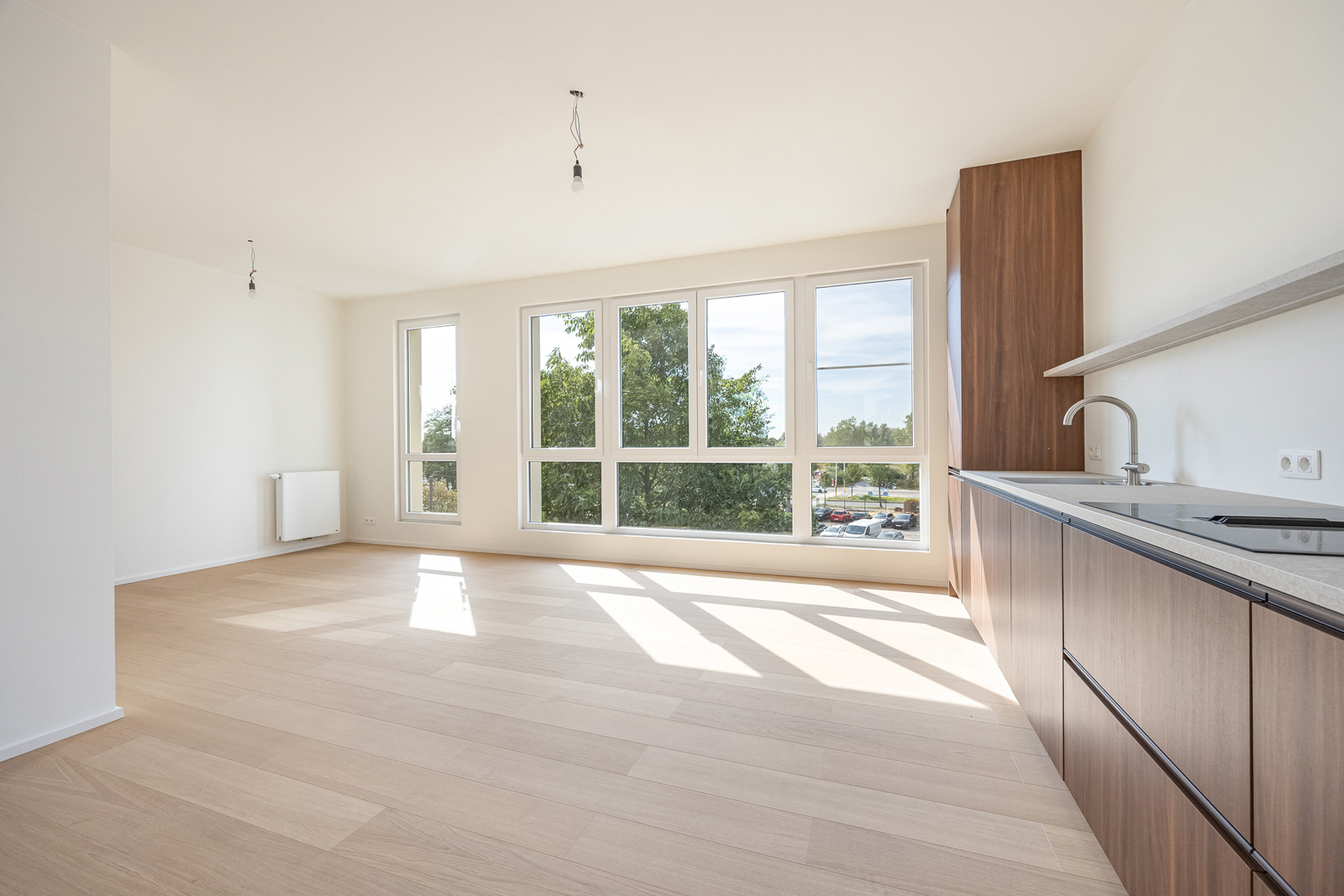 Gerenoveerd appartement met 2 slaapkamers op toplocatie - foto 1