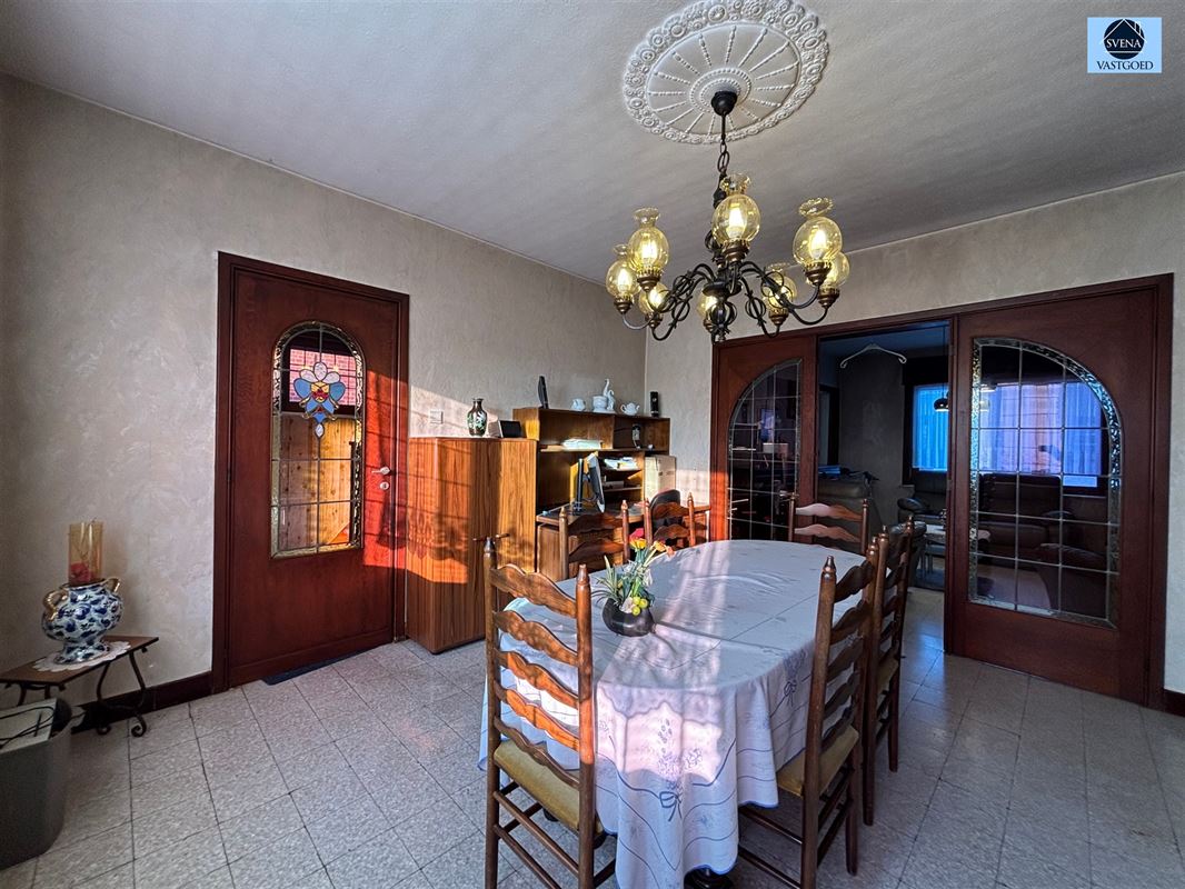 SOLIDE TE RENOVEREN WONING MET 3 SLAAPKAMERS, GARAGE EN TUIN - foto 2