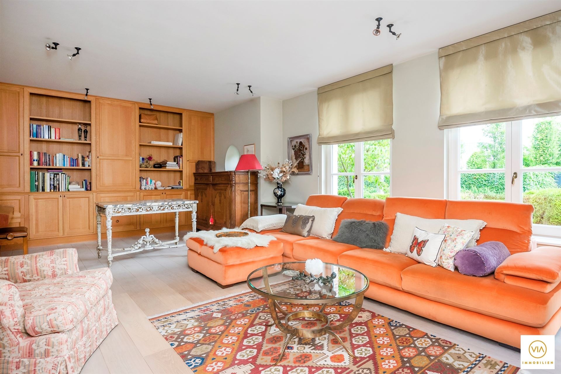 Stijlvolle halfopen bebouwing - foto 4