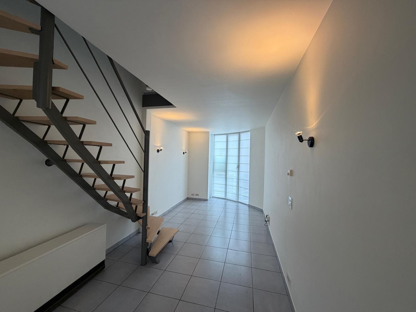 Duplex appartement te huur in hartje Zedelgem. - foto 3