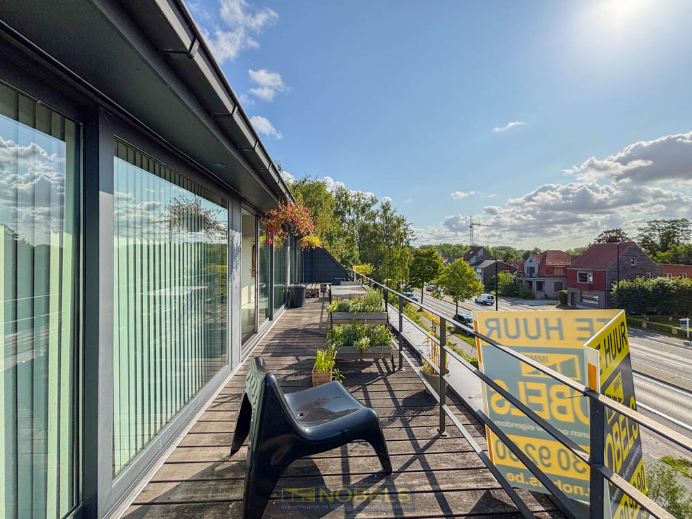 À louer, luxueux penthouse économe en énergie avec beaucoup de lumière naturelle à Sint-Martens-Latem - photo 5