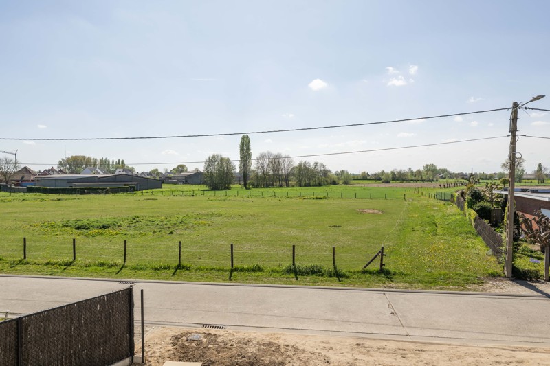Prachtige nieuwbouwwoning met 3 slaapkamers TE KOOP in Sint-Eloois-Vijve! 🏡✨ - foto 4